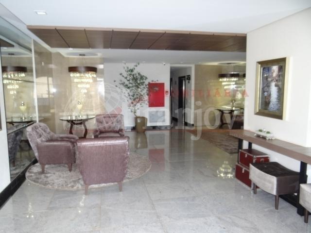 #107 - Apartamento para Venda em Arapongas - PR