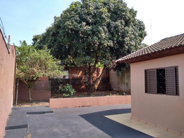 #215 - Casa para Venda em Arapongas - PR