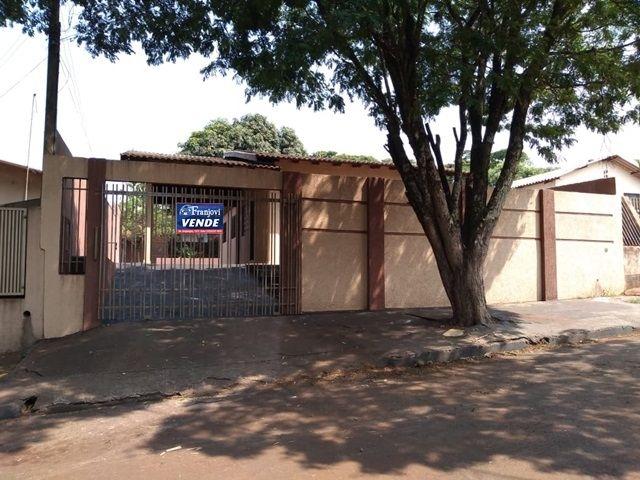 #215 - Casa para Venda em Arapongas - PR