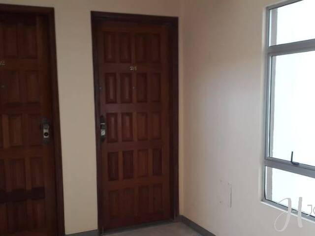 Apartamento para Venda em Arapongas - 3