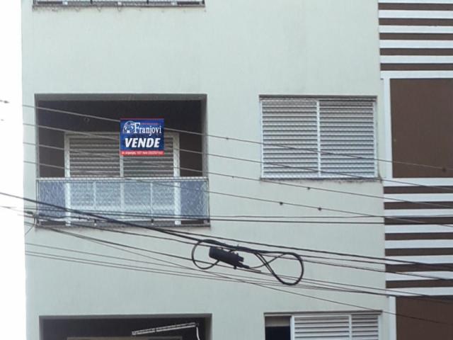 #321 - Apartamento para Venda em Arapongas - PR