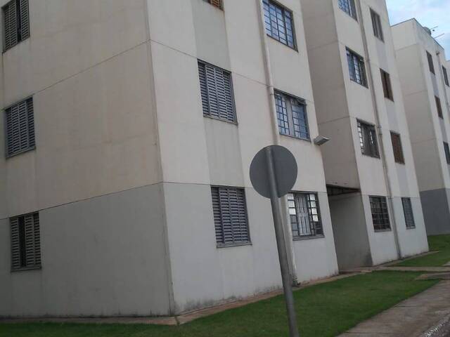 Apartamento para Venda em Arapongas - 2