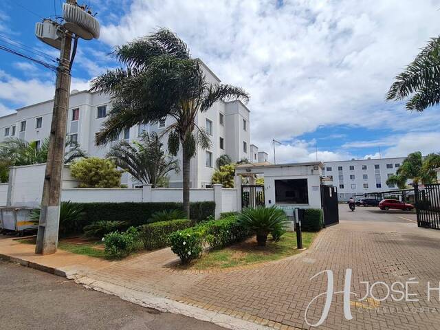 Apartamento para Venda em Arapongas - 2
