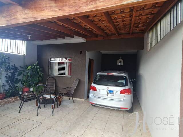 Casa para Venda em Arapongas - 2