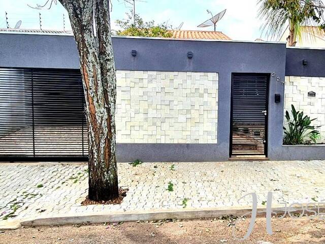 Casa para Venda em Arapongas - 2