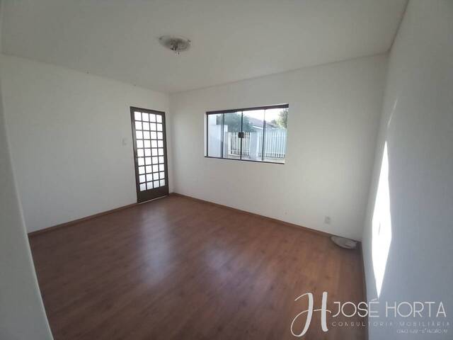 #872 - Casa para Venda em Arapongas - PR