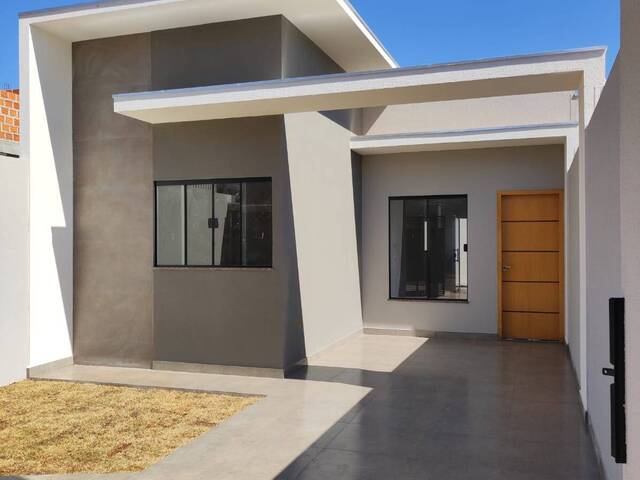 #924 - Casa para Venda em Arapongas - PR