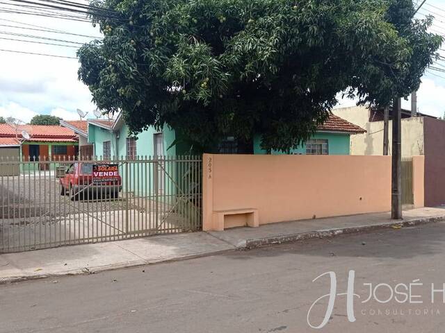 #953 - Casa para Venda em Arapongas - PR