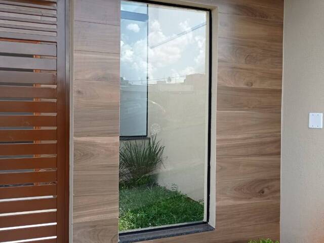 #984 - Casa para Venda em Arapongas - PR