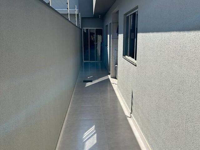 #1006 - Casa para Venda em Arapongas - PR