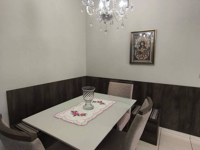 Apartamento para Venda em Arapongas - 2
