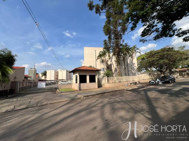 Apartamento para Venda em Arapongas - 2