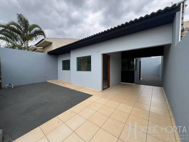 #1071 - Casa para Venda em Arapongas - PR