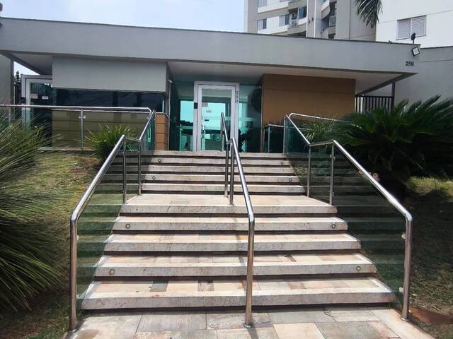 Apartamento para Venda em Arapongas - 2