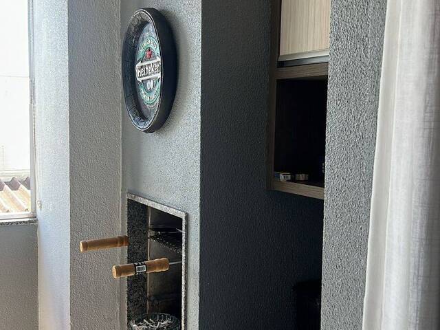 #1217 - Apartamento para Venda em Arapongas - PR