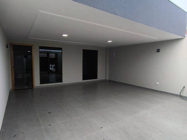 #1218 - Casa para Venda em Arapongas - PR
