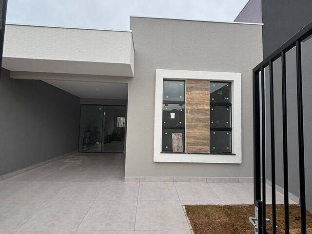 #1226 - Casa para Venda em Arapongas - PR