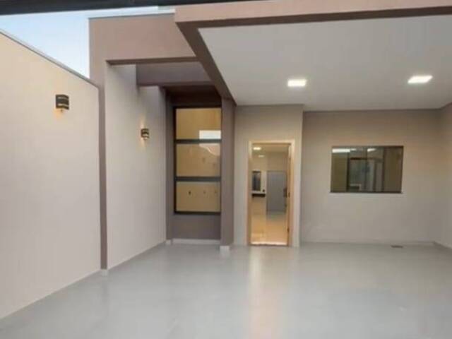 #1237 - Casa para Venda em Arapongas - PR