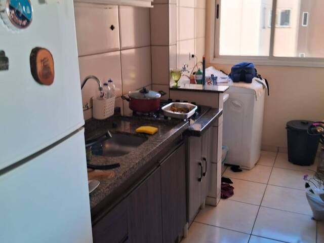 #1248 - Apartamento para Venda em Arapongas - PR