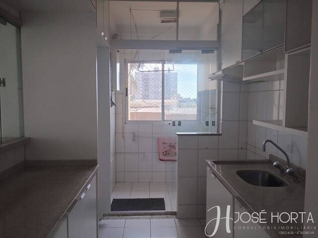 #1255 - Apartamento para Venda em Arapongas - PR