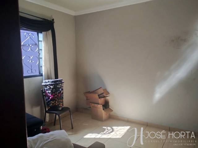 #1257 - Casa para Venda em Arapongas - PR