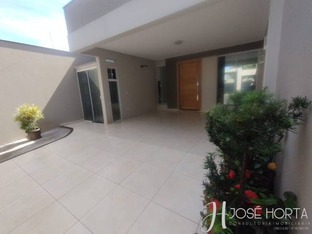 #1261 - Casa para Venda em Arapongas - PR