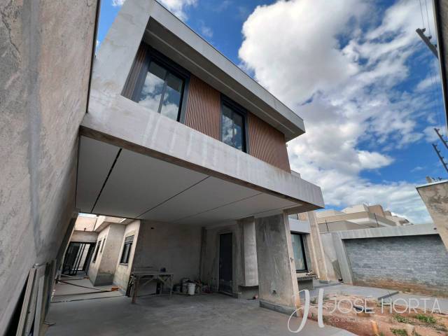 #1265 - Casa para Venda em Arapongas - PR