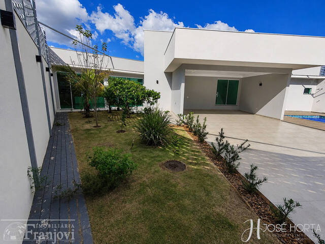 Casa para Venda em Arapongas - 2
