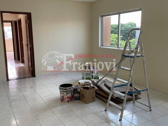 #1292 - Apartamento para Venda em Arapongas - PR